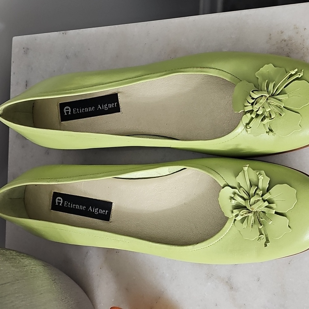 Etienne Aigner Lime Green Floral Ballet Flats - Picture 4 of 6